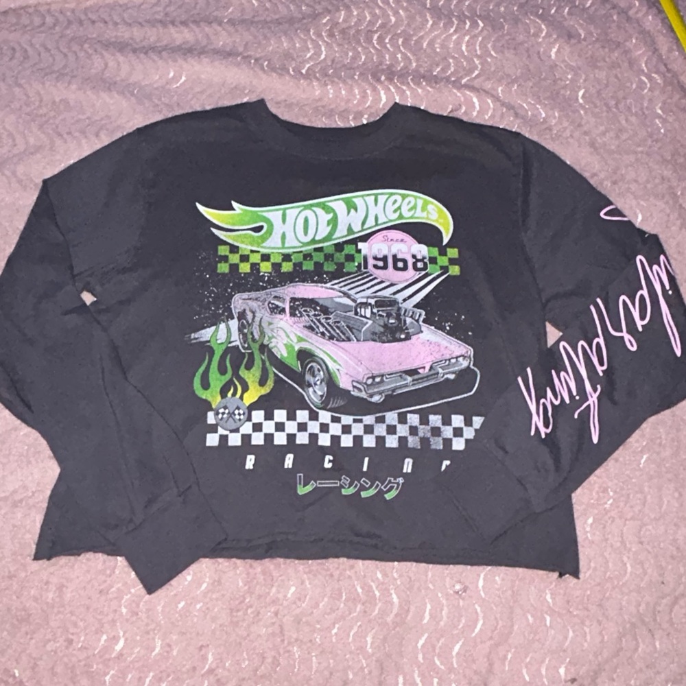 Hot wheels Cropped Shirt.